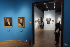 m003