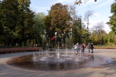 m010