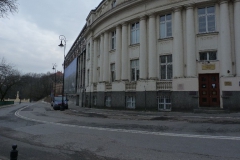 m004